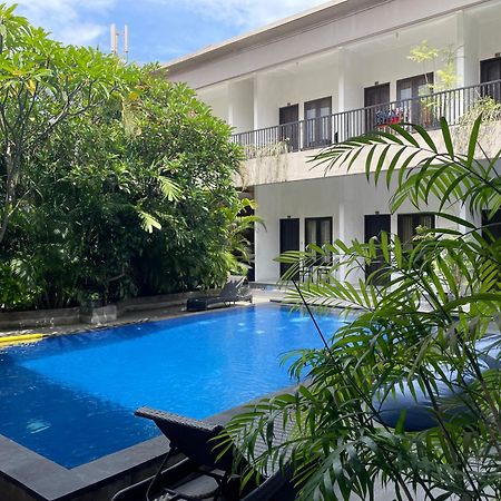 Seminyak Point Guest House Exterior foto